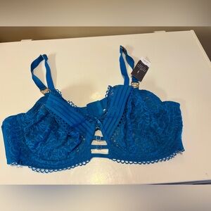 Vibrant Blue Lace Underwire Bra